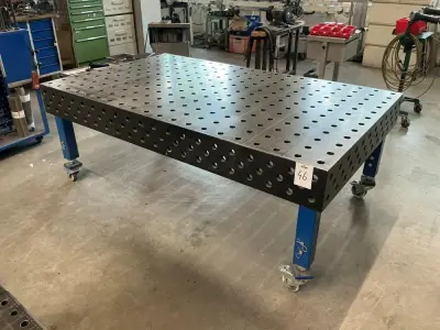 Siegmund welding table – kavel bij Dome Auctions, Höhenkirchen-Siegertsbrunn