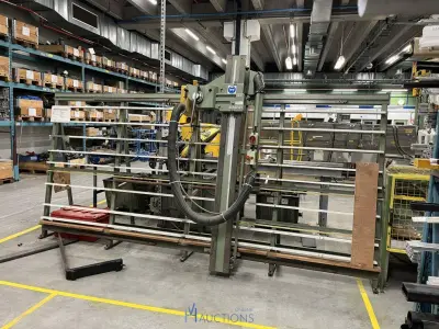 verticale paneelzaagmachine HARWI - 1989 – kavel bij VH Auctions, Belgium