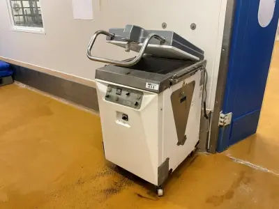 BONGARD Divimach Hydraulic Dough Divider – kavel bij Dome Auctions, Kingersheim