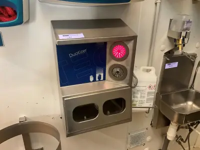 ITEC 23701/Ii Hand Sanitizer Dispenser – kavel bij Dome Auctions, Kingersheim