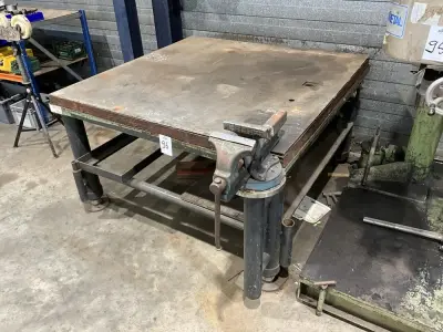 lastafel – kavel bij Dome Auctions, Rotterdam