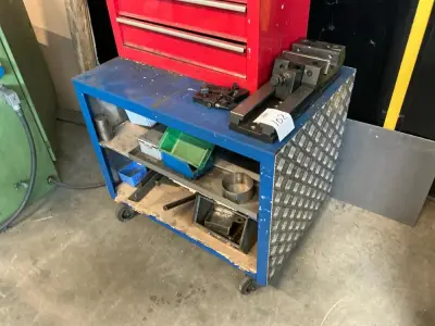 Shelf trolley – kavel bij Dome Auctions, Höhenkirchen-Siegertsbrunn