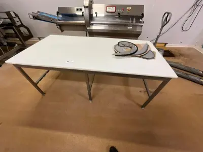 Teflon work surface (2) – kavel bij Dome Auctions, Kingersheim
