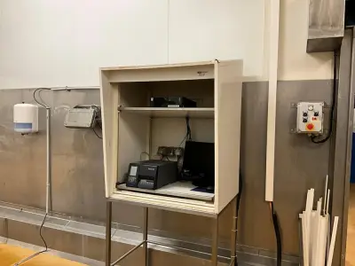 Computer Workstation – kavel bij Dome Auctions, Kingersheim