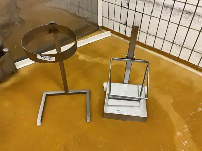 Set of 2 stainless steel trash cans – kavel bij Dome Auctions, Kingersheim