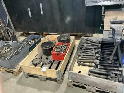Draadstangen – kavel bij Dome Auctions, Rotterdam