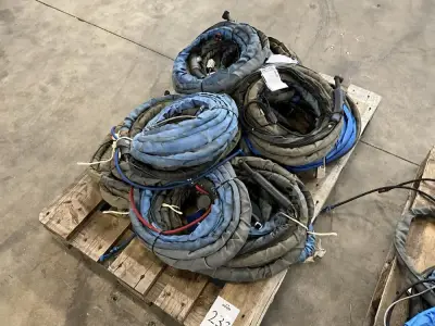 diverse lastoortsen en slangpakketen – kavel bij Dome Auctions, Rotterdam