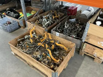 Super tool Buisklemmen – kavel bij Dome Auctions, Rotterdam