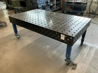 Siegmund welding table – kavel bij Dome Auctions, Höhenkirchen-Siegertsbrunn