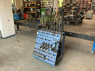 Siegmund Clamping equipment – kavel bij Dome Auctions, Höhenkirchen-Siegertsbrunn