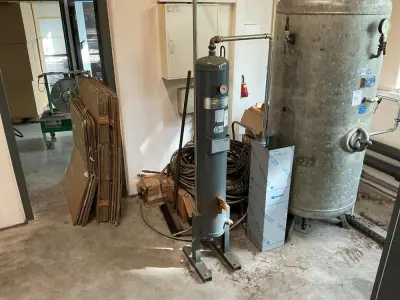 Rohrsystem DS25A Buffer tank – kavel bij Dome Auctions, Höhenkirchen-Siegertsbrunn