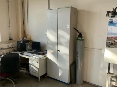 Cabinet – kavel bij Dome Auctions, Höhenkirchen-Siegertsbrunn