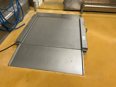 GRAM K3IX Floor Scale – kavel bij Dome Auctions, Kingersheim