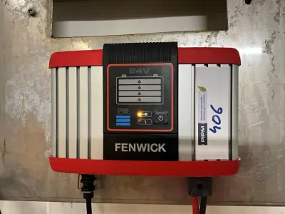 FENWICK Electric Pallet Truck/Pallet Jack – kavel bij Dome Auctions, Kingersheim