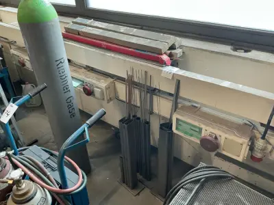 Various welding wire – kavel bij Dome Auctions, Höhenkirchen-Siegertsbrunn