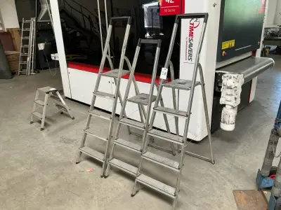 Ladder (3x) – kavel bij Dome Auctions, Höhenkirchen-Siegertsbrunn