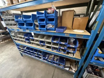 diverse las toebehoren – kavel bij Dome Auctions, Rotterdam