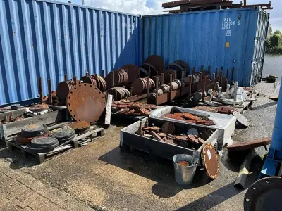 RVS & stalen afsluiters – kavel bij Dome Auctions, Rotterdam