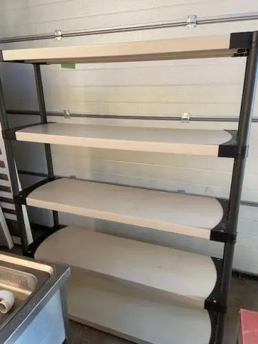Plastic Rek – kavel bij Openbare Verkopen, Diksmuide