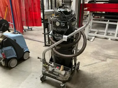 CFM SOL3000 Industrial vacuum cleaner – kavel bij Dome Auctions, Höhenkirchen-Siegertsbrunn
