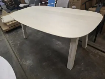 1x tafel Sensi 200x100x76H – kavel bij Openbare Verkopen, Pittem
