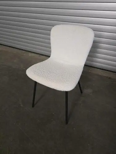 4x Eetkamerstoel Lottie White bouclé – kavel bij Openbare Verkopen, Pittem
