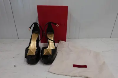 Valentino heels – kavel bij Openbare Verkopen, Wielsbeke