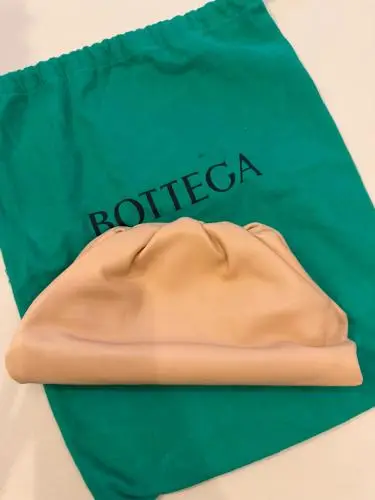 Bottega Veneta clutch – kavel bij Openbare Verkopen, Wielsbeke
