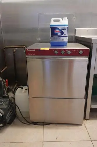 Inox vaatwasser Diamond – kavel bij Openbare Verkopen, Sint-Martens-Latem