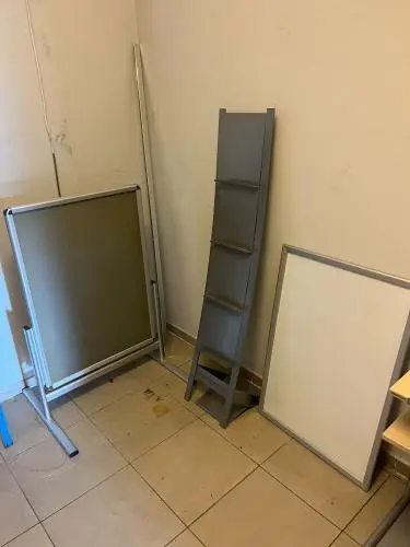 Diverse panelen/presentatieborden – kavel bij Openbare Verkopen, Anzegem