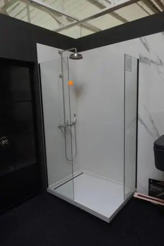 Showroom Inloopdouche – kavel bij Openbare Verkopen, Wevelgem