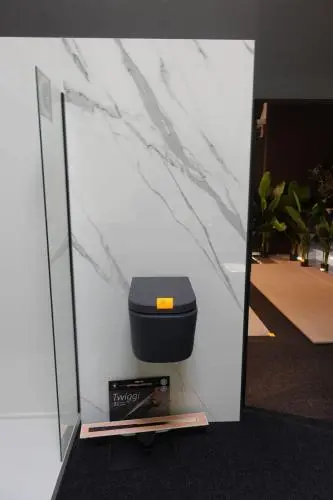 Showroom hangtoilet Galassia italy – kavel bij Openbare Verkopen, Wevelgem