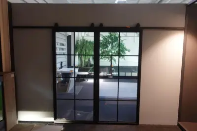 Dubbele stalen schuifdeur Steelit – kavel bij Openbare Verkopen, Wevelgem