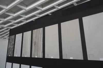 Partij showroom tegels – kavel bij Openbare Verkopen, Wevelgem