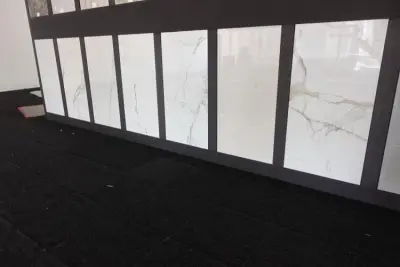 Partij showroom tegels – kavel bij Openbare Verkopen, Wevelgem