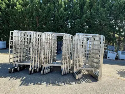 Set of 30 baking trays – kavel bij Dome Auctions, Kingersheim