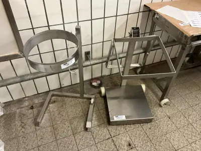 Set of 2 stainless steel trash cans – kavel bij Dome Auctions, Kingersheim