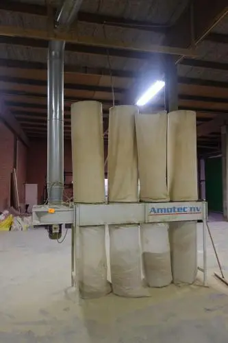 Stofafzuiging Amotec – kavel bij Openbare Verkopen, Wervik
