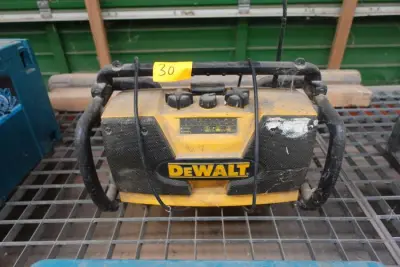 Radio Dewalt – kavel bij Openbare Verkopen, Wervik