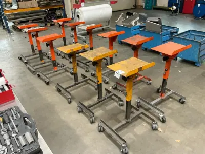 Material stand (12x) – kavel bij Dome Auctions, Höhenkirchen-Siegertsbrunn