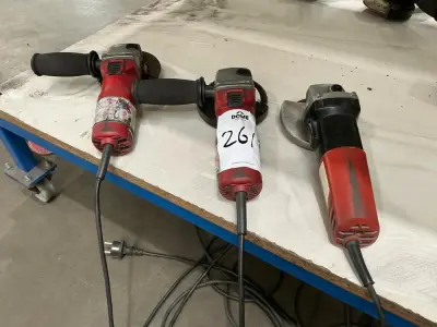 Milwaukee AG 9-125 XE Angle grinder (3x) – kavel bij Dome Auctions, Höhenkirchen-Siegertsbrunn