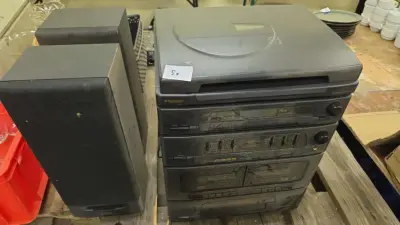 hifi installatie – kavel bij Openbare Verkopen, Aalst