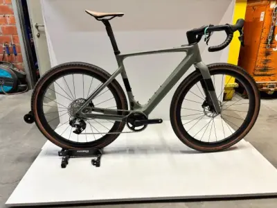Scott Solace E-ride 20 gravel medium – kavel bij Openbare Verkopen, Ingelmunster