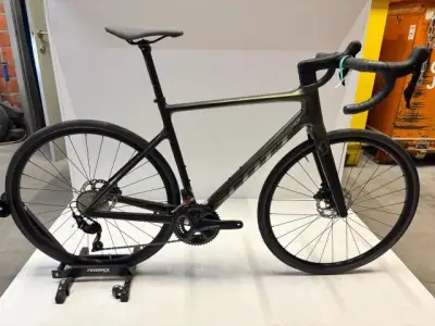 Scott Addict 30 medium – kavel bij Openbare Verkopen, Ingelmunster