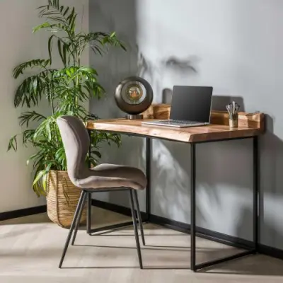 Acacia bureau met levende rand - natuurlijk en robuust ontwerp – kavel bij Openbare Verkopen, Beveren-Leie