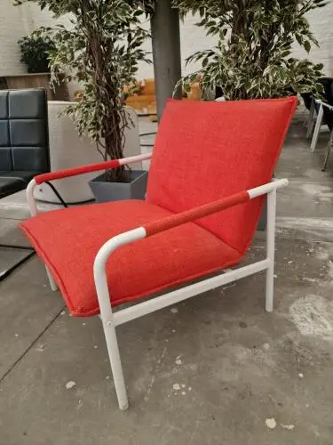 1x Fauteuil Rosa Orange Fabrics PR INTERIORS – kavel bij Openbare Verkopen, Pittem