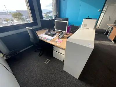 Office Workstation – kavel bij Dome Auctions, Kingersheim