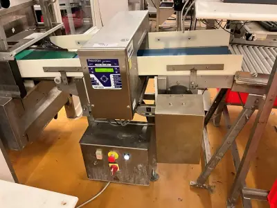 FORTRESS Phantom Metal Detector – kavel bij Dome Auctions, Kingersheim
