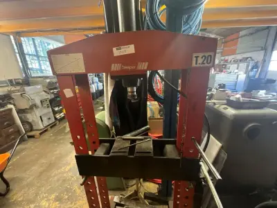 Siepa E 031 229 Workshop Hydraulic Press – kavel bij Dome Auctions, Kingersheim