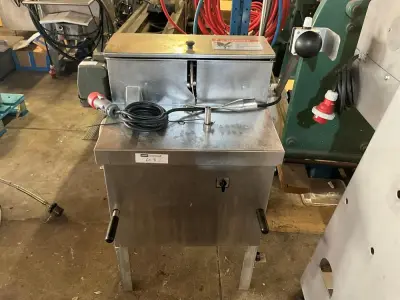 SCHAD E 85-1 Baling Machine – kavel bij Dome Auctions, Kingersheim